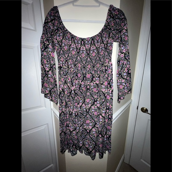 Torrid off the shoulder dress - Picture 5 of 5